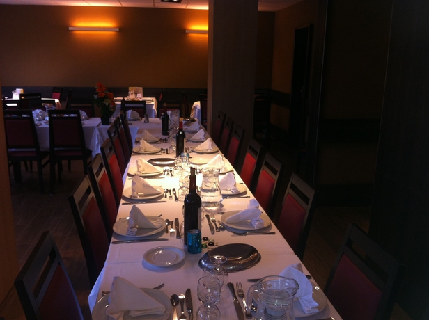 Imagen del bar/restaurante del Hotel Greet Lourdes Centre Pyr&eacute;n&eacute;es. Foto 4