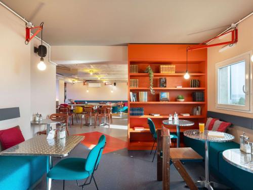 Imagen del bar/restaurante del Hotel Greet Nice Aéroport Promenade des Anglais. Foto 4