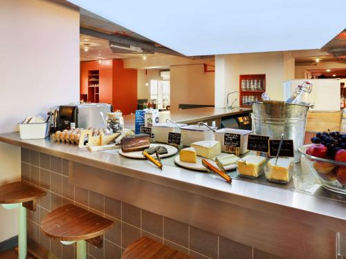 Imagen del bar/restaurante del Hotel Greet Nice Aéroport Promenade des Anglais. Foto 8