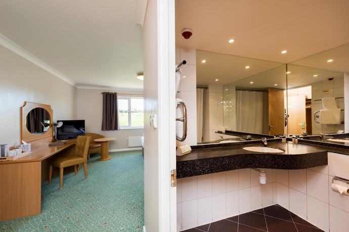 Imagen de la habitación del Hotel Greetham Valley. Foto 14