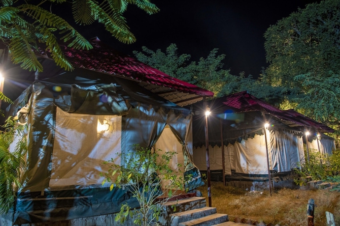Imagen de la habitación del Hotel Greetoe Camp Panna. Foto 8