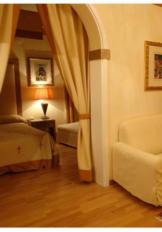 Imagen de la habitación del Hotel Greif, Lignano Sabbiadoro. Foto 14