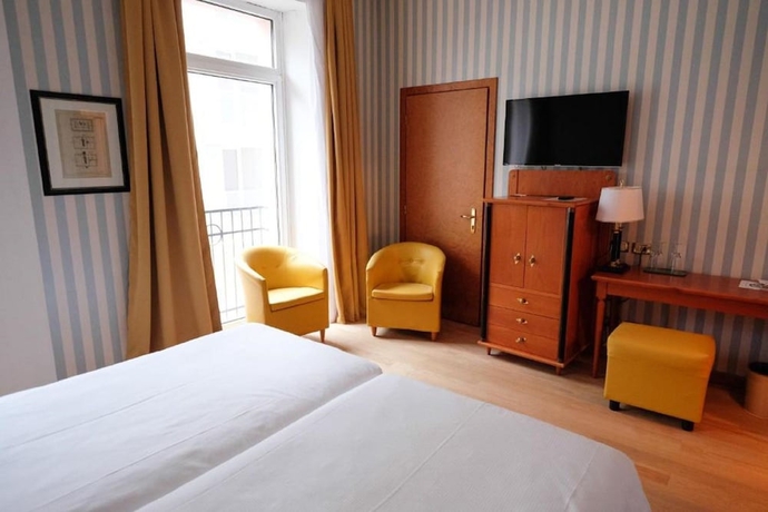 Imagen de la habitación del Hotel Greif Maria Theresia. Foto 6