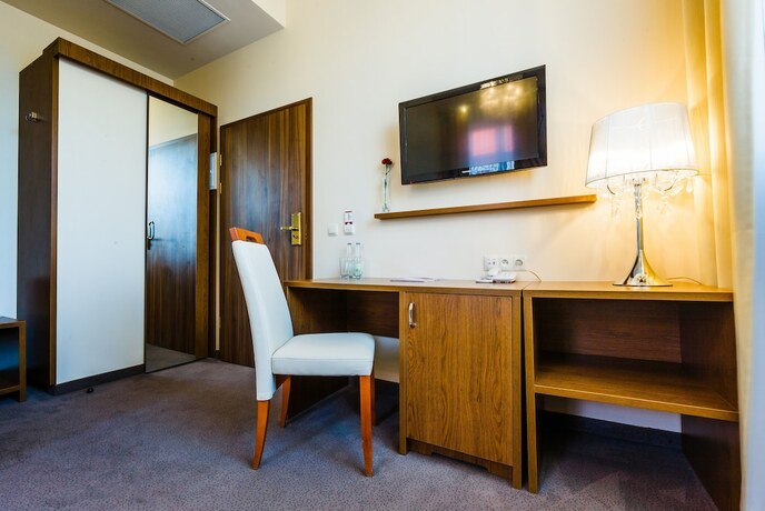 Imagen de la habitación del Hotel Grein. Foto 7