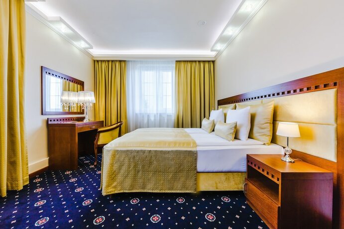 Imagen de la habitación del Hotel Grein. Foto 10