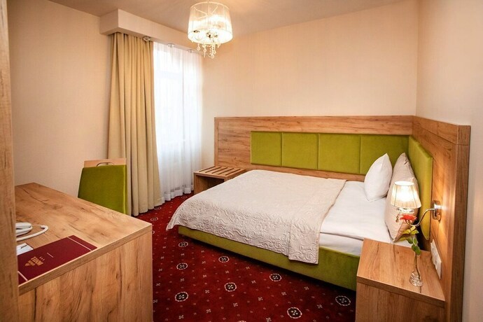 Imagen de la habitación del Hotel Grein. Foto 12