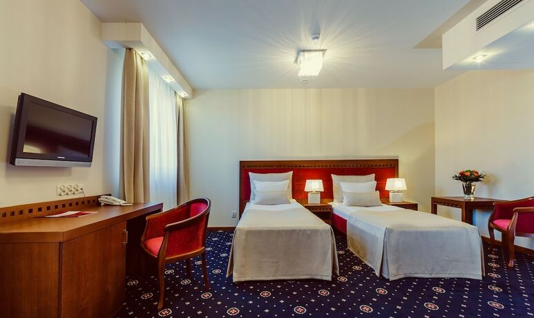 Imagen de la habitación del Hotel Grein. Foto 20