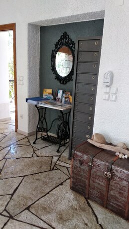 Imagen general del Hotel Grekis Beach And Apartments. Foto 4