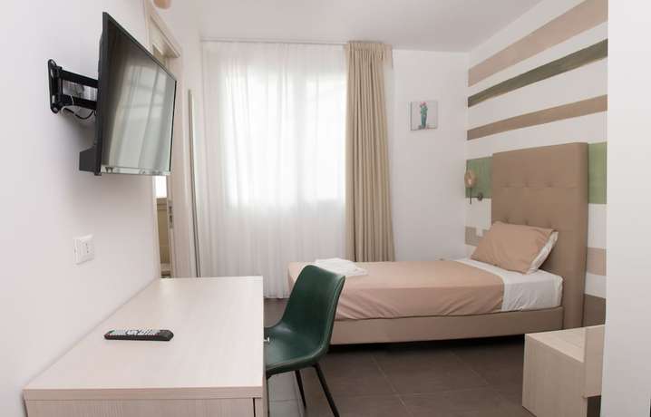 Imagen de la habitación del Hotel Grel. Foto 11