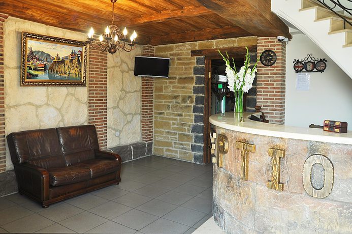 Imagen de los interiores del Hotel Gremi. Foto 19