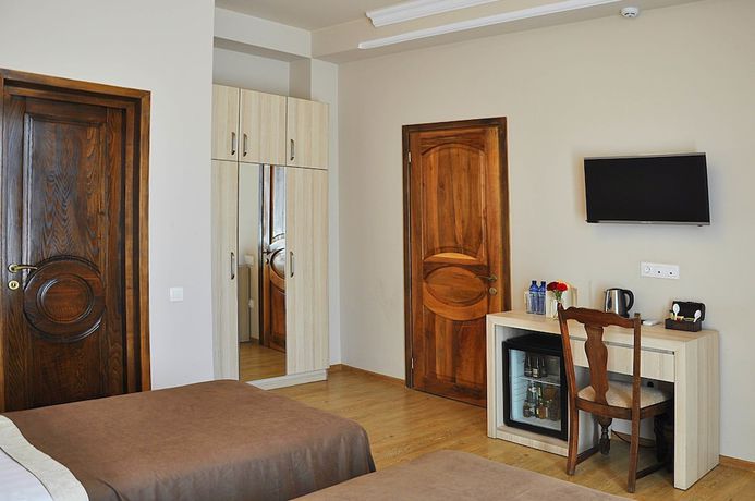 Imagen de la habitación del Hotel Gremi. Foto 10