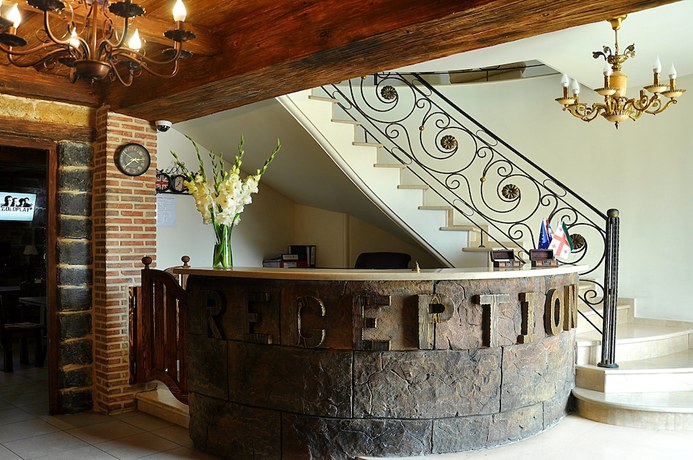 Imagen de los interiores del Hotel Gremi. Foto 20