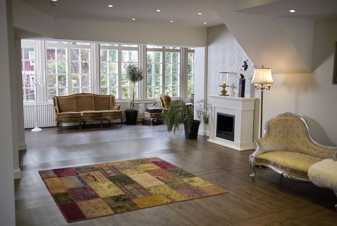 Imagen de los interiores del Hotel Grennal. Foto 19