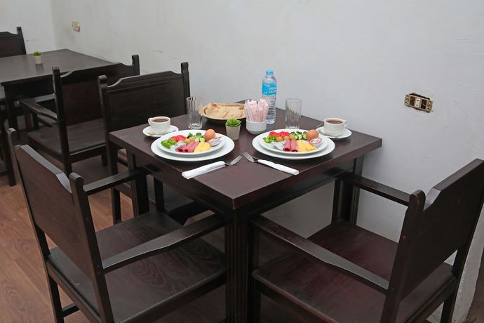 Imagen del bar/restaurante del Hotel Gresham, El Cairo. Foto 3