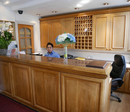 Imagen de los interiores del Hotel Gresham. Foto 15