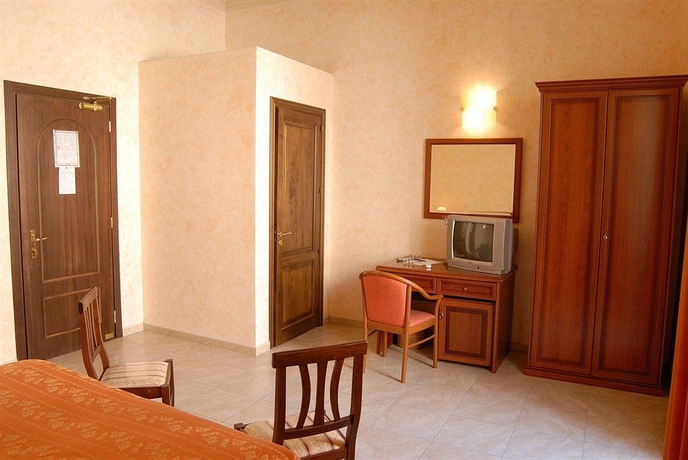 Imagen general del Hotel Gresi. Foto 6