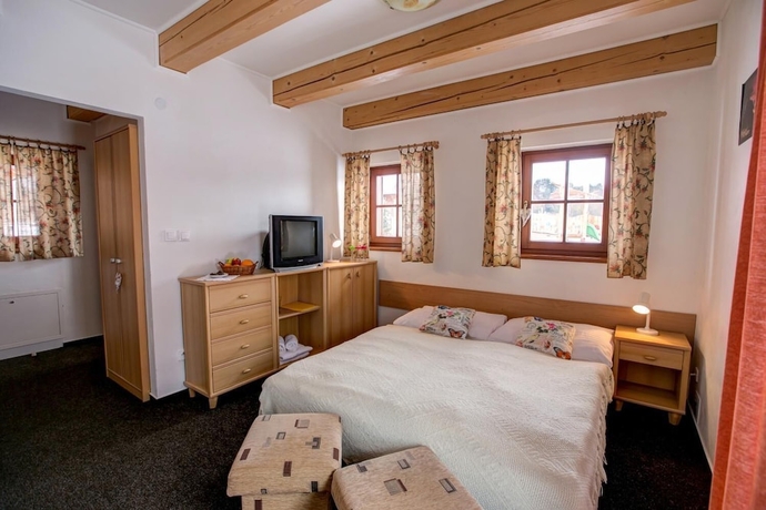 Imagen de la habitación del Hotel Greta Resort. Foto 15