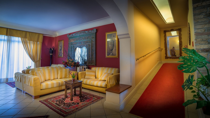 Imagen de los interiores del Hotel Greta Rooms. Foto 15