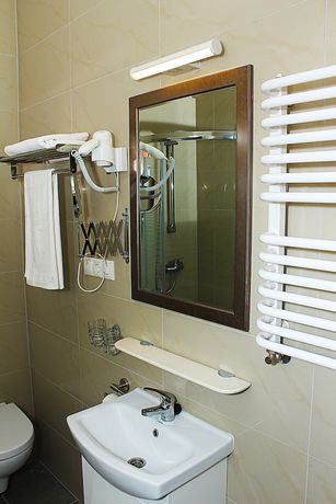 Imagen de la habitación del Hotel Greven. Foto 4