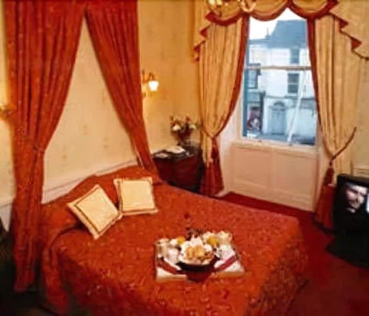 Imagen de la habitación del Hotel Greville Arms. Foto 12