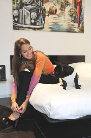 Imagen de la habitación del Hotel Grey. Foto 15