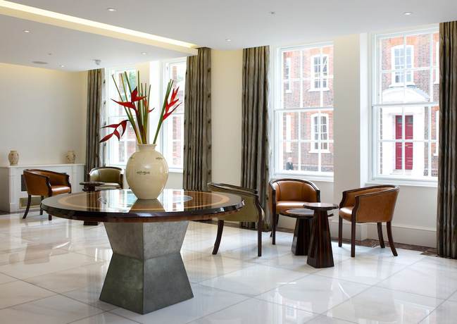 Imagen del bar/restaurante del Hotel GreyFriars, Colchester. Foto 2