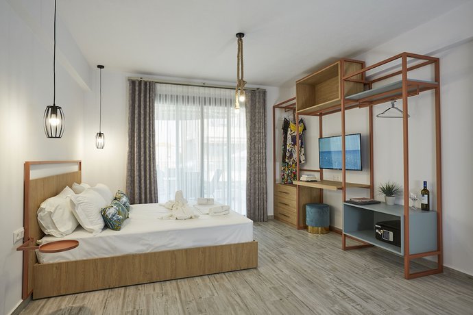 Imagen de la habitación del Hotel GreyStone Suites. Foto 3