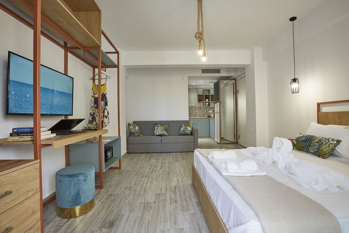 Imagen de la habitación del Hotel GreyStone Suites. Foto 5