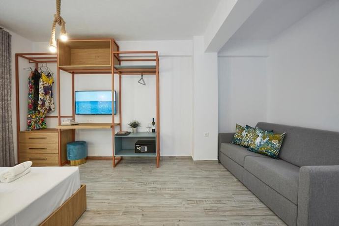 Imagen de la habitación del Hotel GreyStone Suites. Foto 8