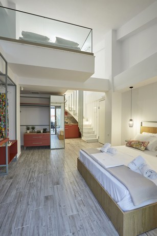 Imagen de la habitación del Hotel GreyStone Suites. Foto 14