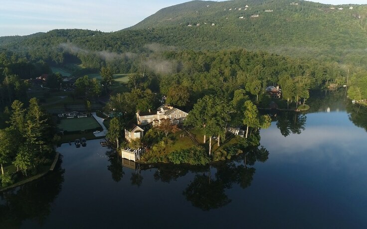 Imagen general del Hotel Greystone Inn, Lake Toxaway. Foto 1