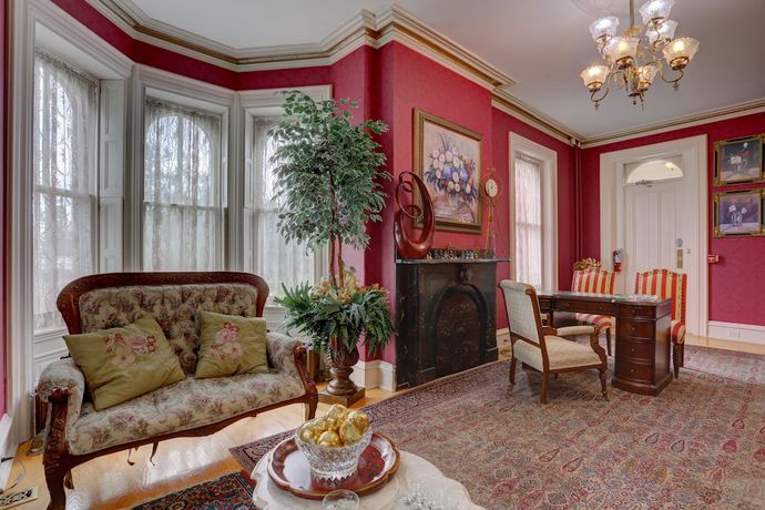 Imagen de los interiores del Hotel Greystone Manor Victorian Inn. Foto 14