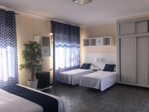 Imagen de la habitación del Hotel Gri-Mar. Foto 17