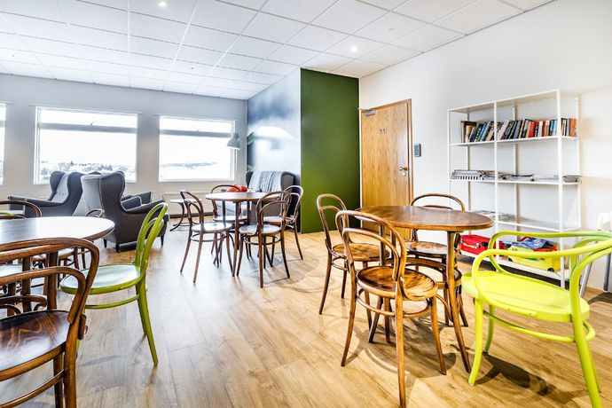 Imagen de los interiores del Hotel Gr&iacute;mur, Reykjavik. Foto 17