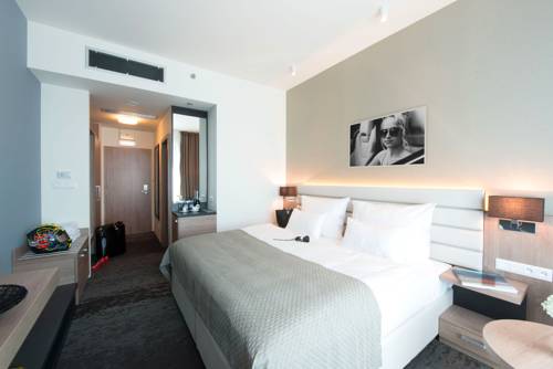 Imagen de la habitación del Hotel Grid. Foto 10