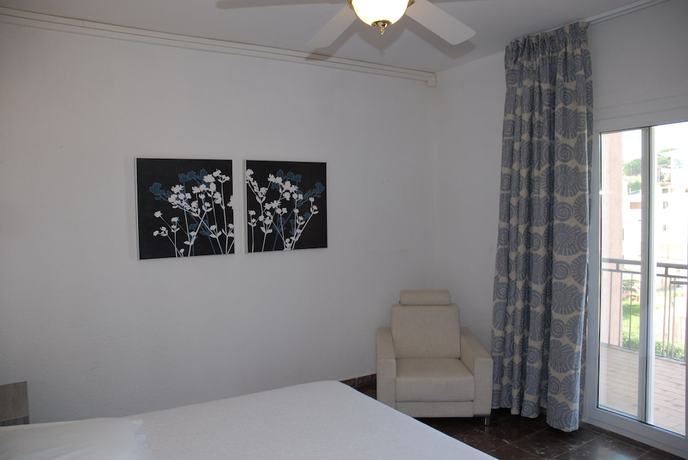 Imagen de la habitación del Hotel Grifeu. Foto 9