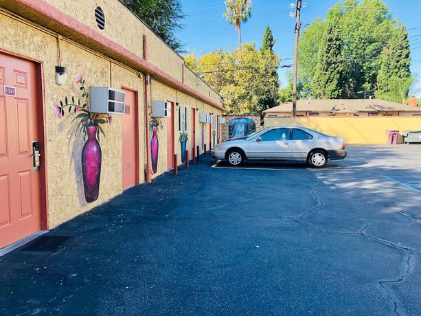 Imagen general del Hotel Griffith Park Motel - LA Hollywood Area. Foto 2