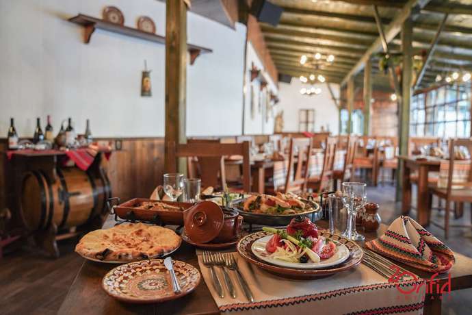 Imagen del bar/restaurante del Hotel Grifid Arabella - Ultra All inclusive and Aquapark. Foto 8