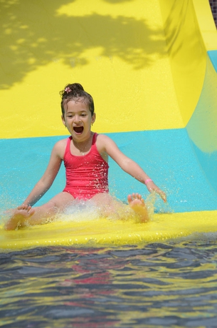 Imagen de la piscina del Hotel Grifid Bolero and Aquapark - Ultra All Inclusive. Foto 8