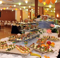 Imagen del bar/restaurante del Hotel Grifid Hotel Arabella. Foto 10