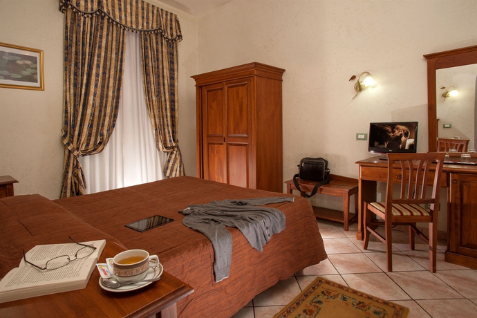 Imagen de la habitación del Hotel Grifo. Foto 4