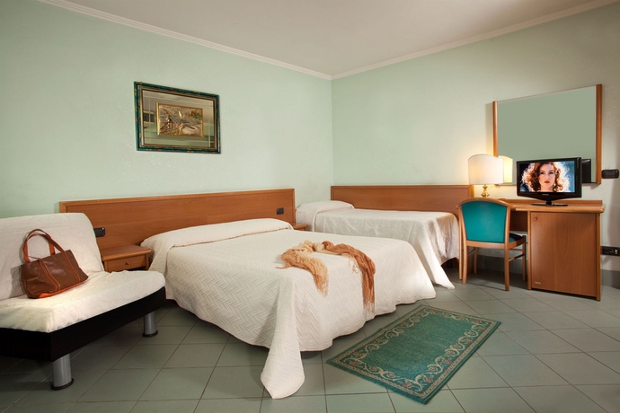 Imagen de la habitación del Hotel Grifo. Foto 8