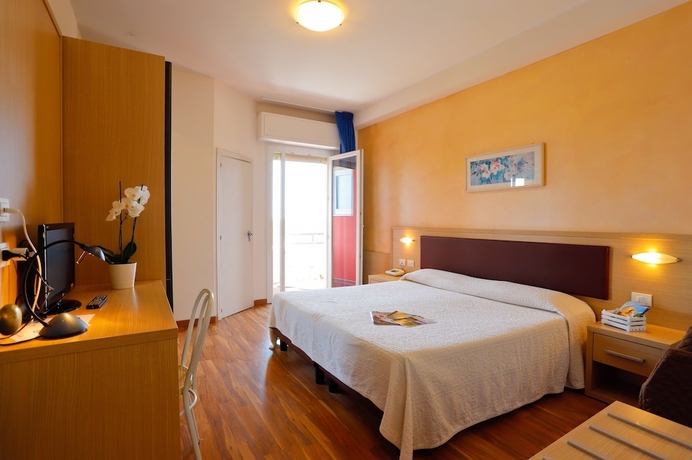 Imagen de la habitación del Hotel Grifone, Principina a Mare. Foto 16