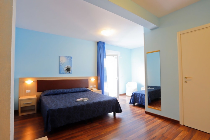 Imagen de la habitación del Hotel Grifone, Principina a Mare. Foto 17