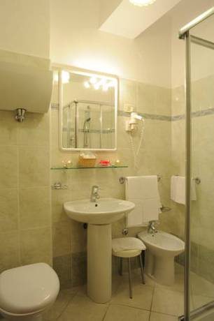 Imagen de la habitación del Hotel Grifone Ristorante. Foto 5