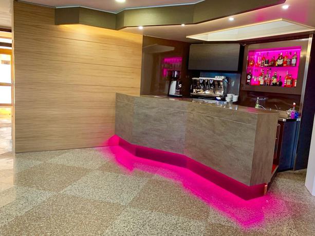 Imagen de los interiores del Hotel Grillo. Foto 19