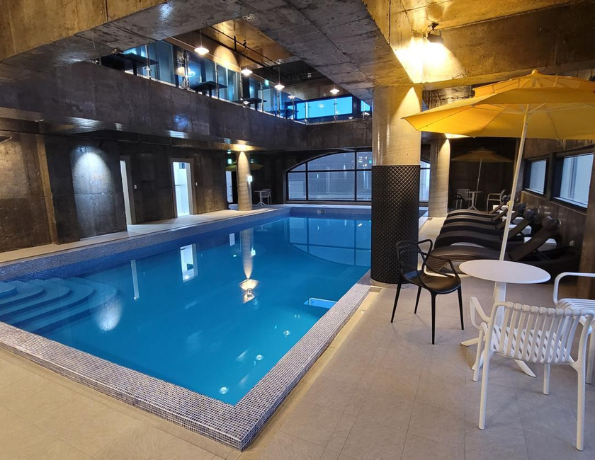 Imagen general del Hotel Grim Resort. Foto 16
