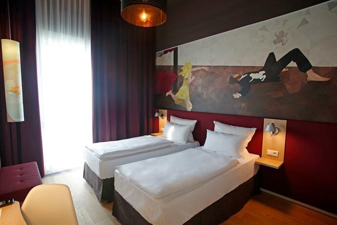 Imagen general del Hotel Grimm&acute;s Berlin Potsdam. Foto 14