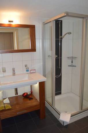 Imagen de la habitación del Hotel Grimsel. Foto 16