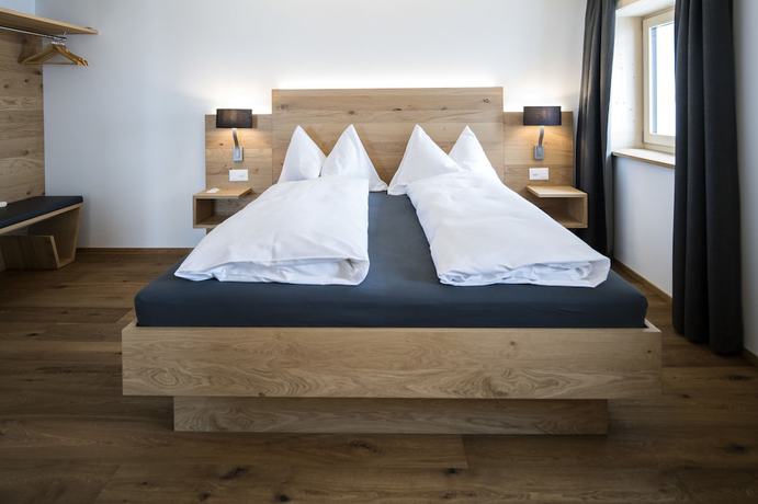 Imagen de la habitación del Hotel Grimsel Passh&ouml;he. Foto 11